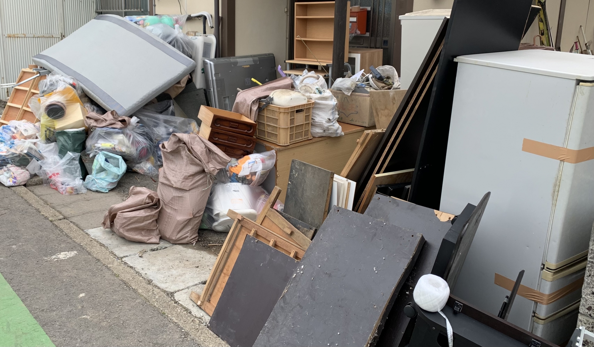 札幌市で大型ゴミを申し込む完全ガイド！料金相場と手順を解説